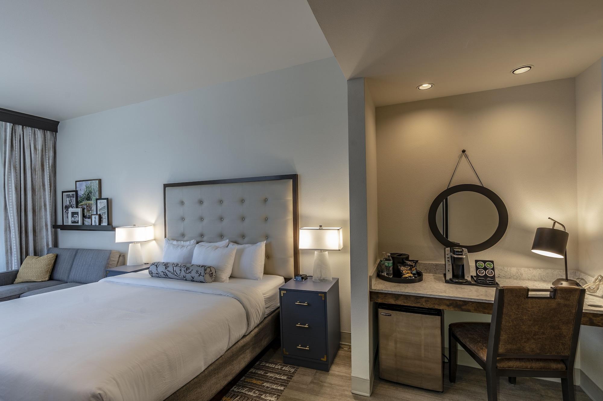 St Charles Coach House, Ascend Hotel Collection ニューオーリンズ エクステリア 写真