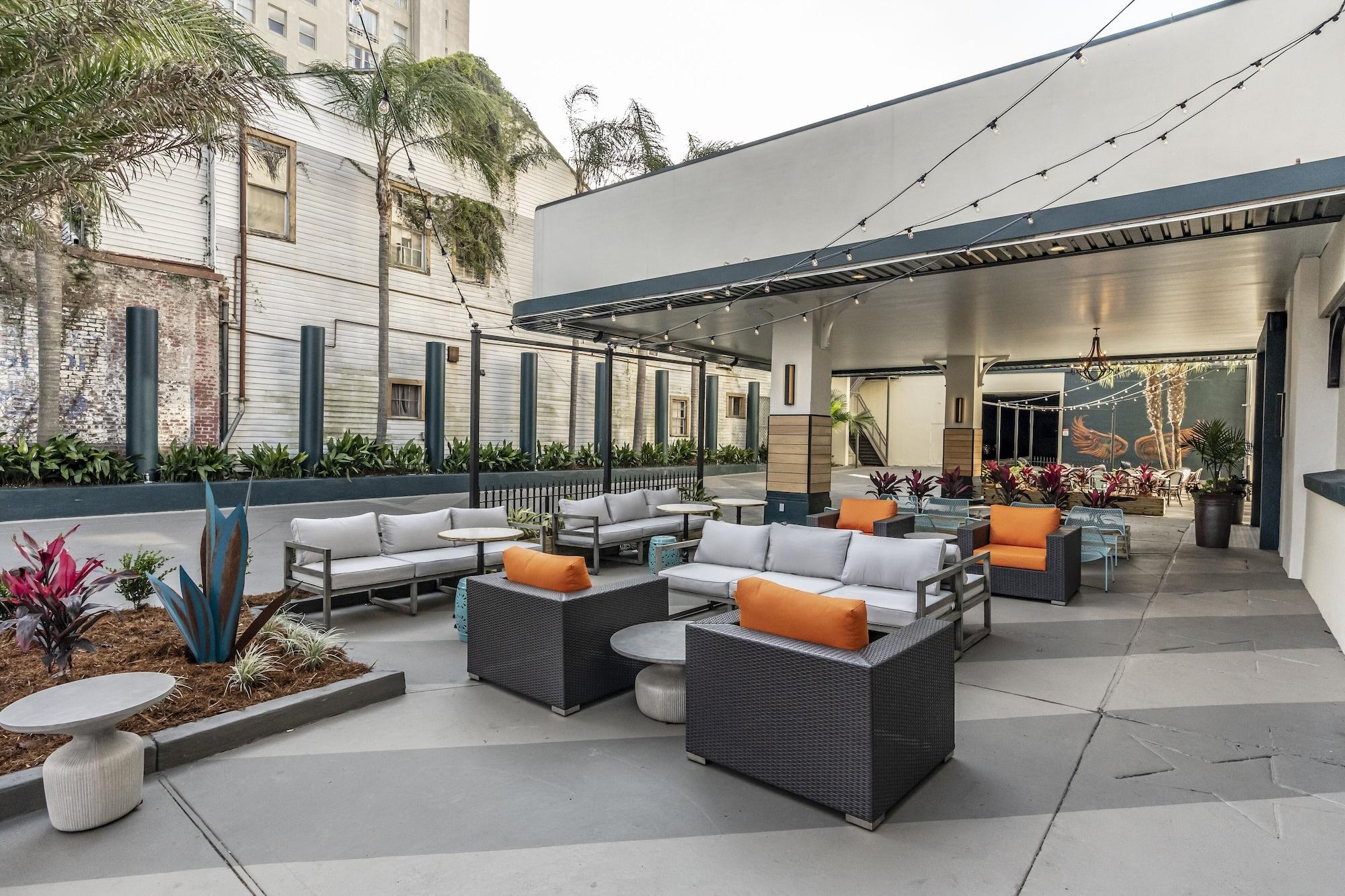 St Charles Coach House, Ascend Hotel Collection ニューオーリンズ エクステリア 写真