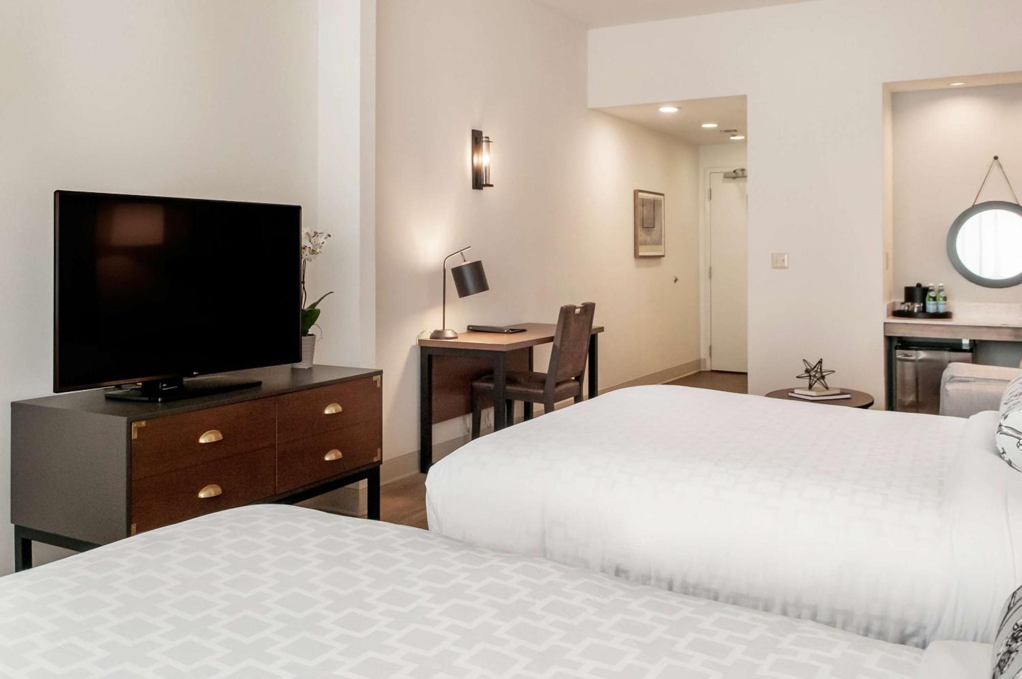 St Charles Coach House, Ascend Hotel Collection ニューオーリンズ エクステリア 写真